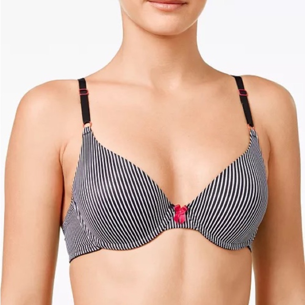 SALE NWT Classic Stripe T-Shirt Bra